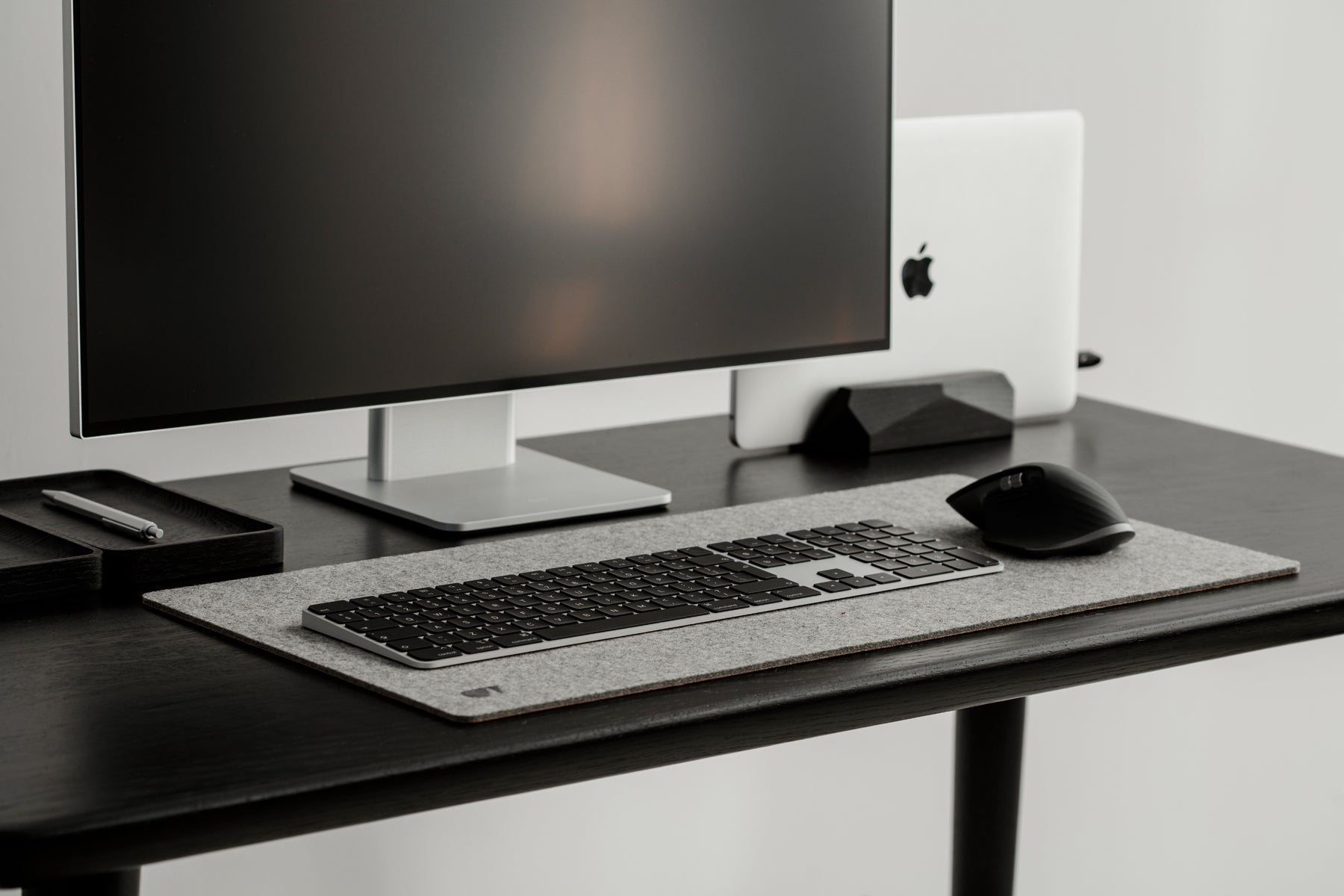 Classic Wooden Desk - Dark