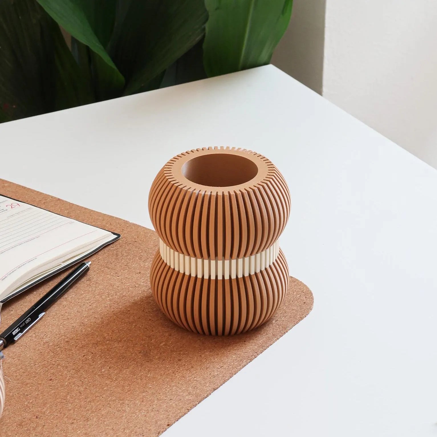 Minimalist Pencil Holder - TRIS Home Office Organizer