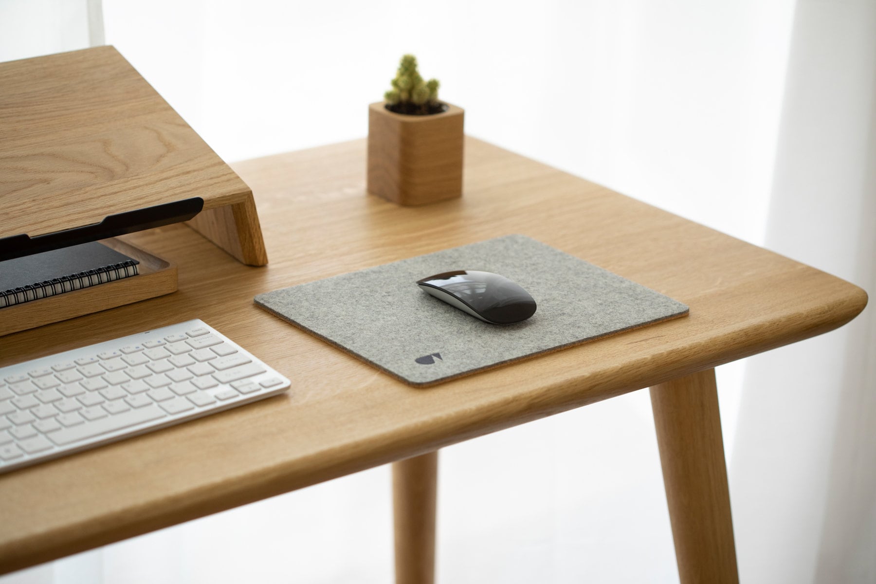 Handmade Wooden Desk, Solid Wood Desk Top, Small Wood Computer Desk, Work from Home, Mid Century Retro Desk, Home Office Organization